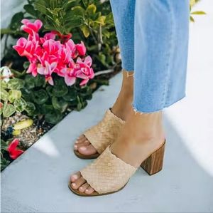 Vici basket weave mule